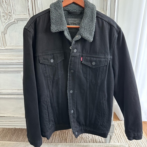 Levi's Other - Men’s Levi Black Shearling Denim Trucker Jacket